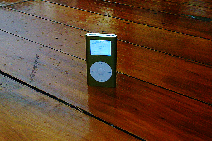 An old iPod music player